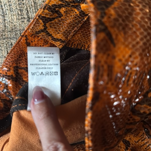 GRLFRND Shiloh Snake Print leather Pants Size 26 NWT $689 - Picture 9 of 12